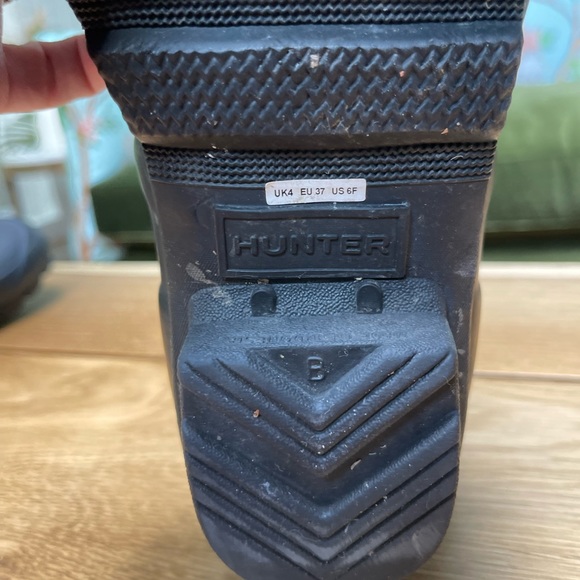 Hunter Tall Rain Boots Size 6 - Picture 8 of 11